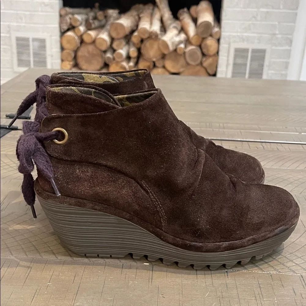 Fly London Yebi Dark Brown Suede Wedge Ankle Boots Size 38